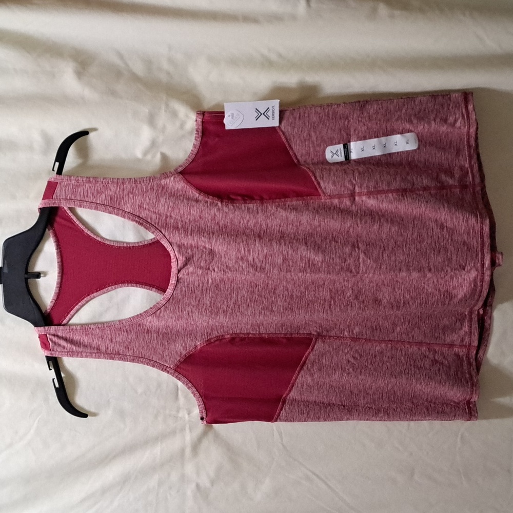 NWT Womens Xersion Brand Tank Top Sz XL Breathable Tech. Quick Dry Cherry color